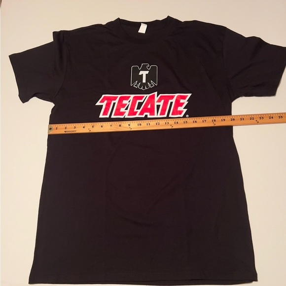 NWOT Cerveza Tecate Mexican Beer Brewery Logo Souvenir Black SS T Shirt Size L - Picture 3 of 5